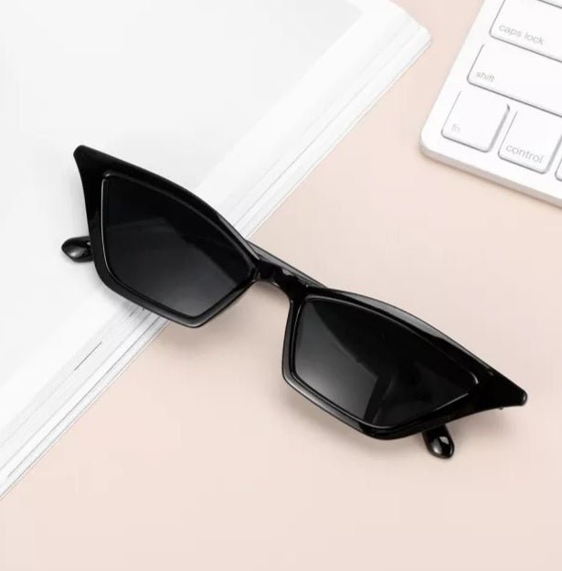 Cat Eye Sunglasses - Black