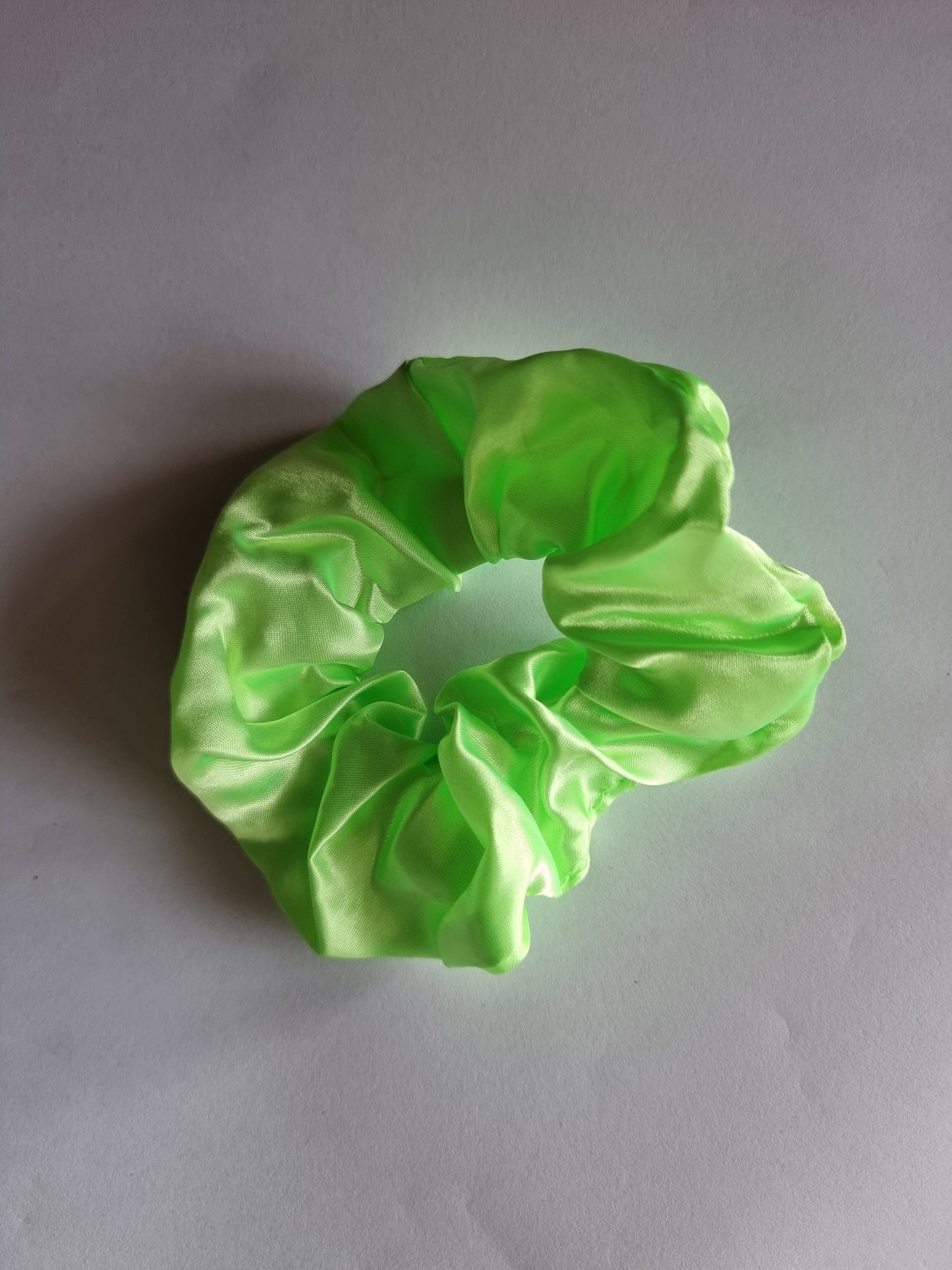 Light Up Scrunchie - 6 different colour options